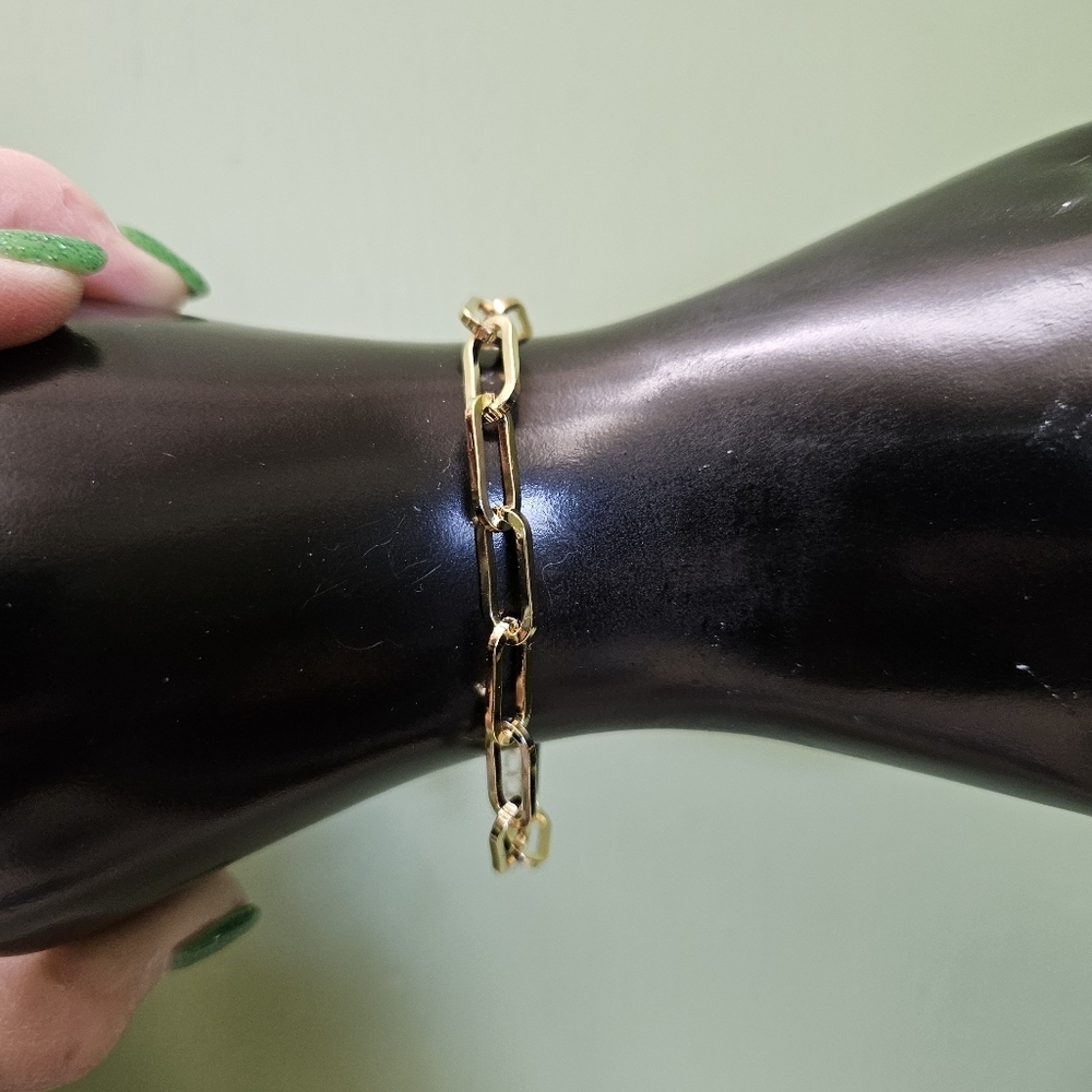 Geometric Gold Chain Link Bracelet - Picture 4 of 10